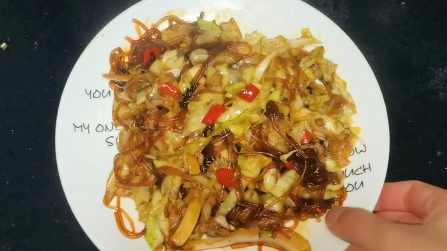 甘蓝炒粉条的做法家常