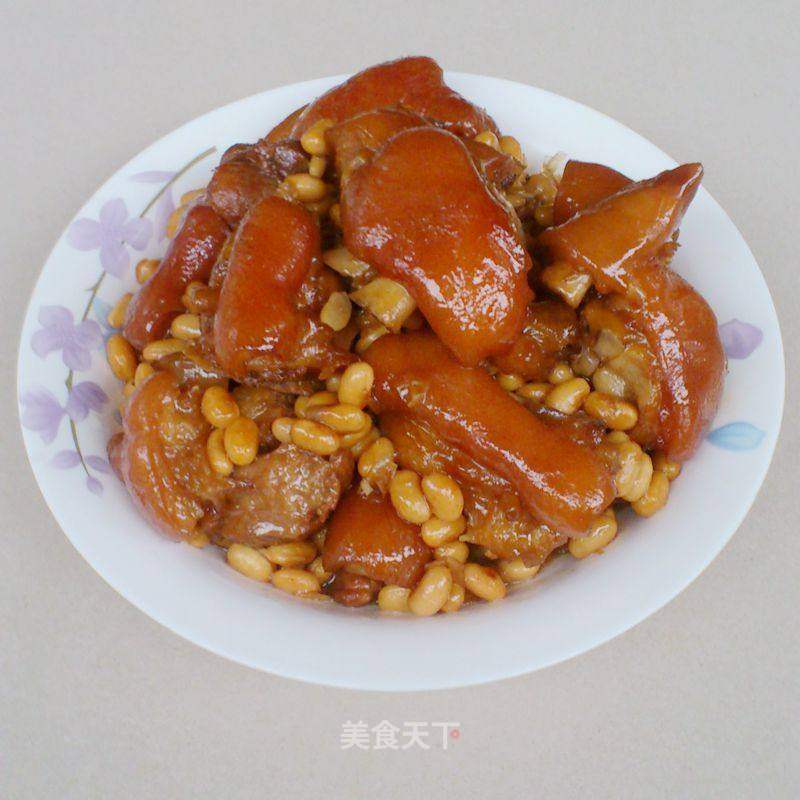 黄豆焖猪脚的家常做法