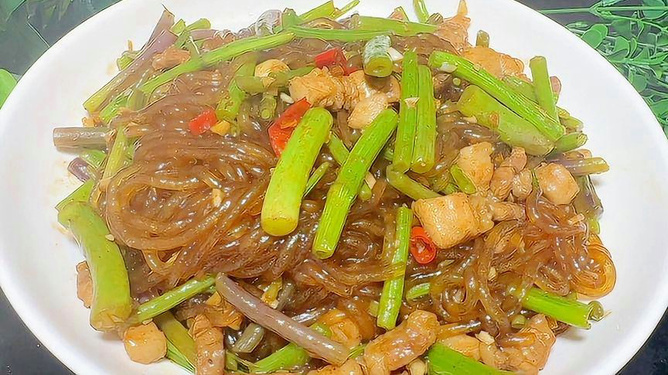 粉条炒肉的家常做法